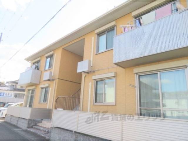 ティアラ・駅南C外観写真3