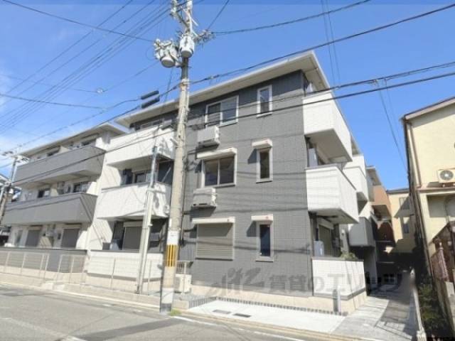 Ｄ－ＲＯＯＭ深草小久保町Ｃ外観写真1
