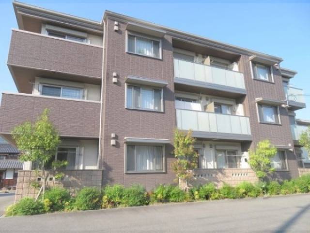 シャーメゾン丹波外観写真3