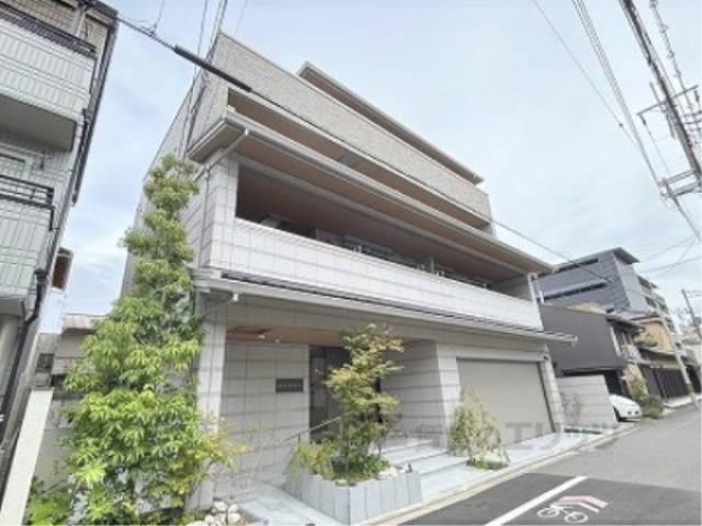 アウスレーゼ御所外観写真1
