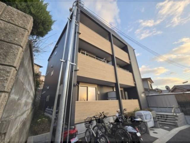 セラフィーメゾン郡元町外観写真3