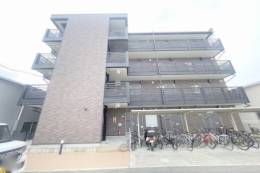 レオネクストスリーズ外観写真