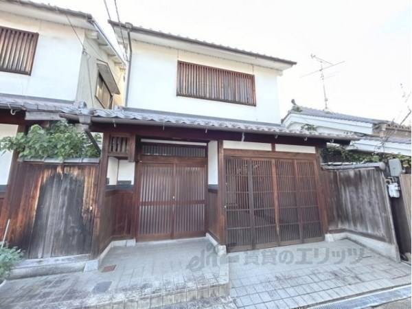 161626の外観写真