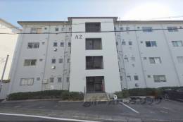 一言寺団地A2棟外観写真