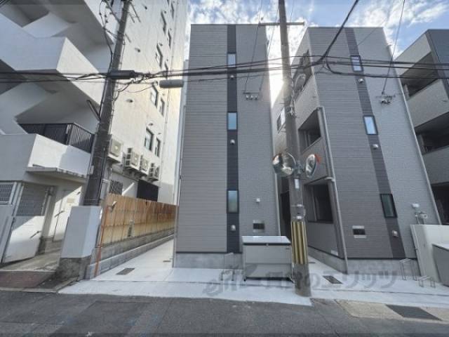 ラシュレ椥辻外観写真1