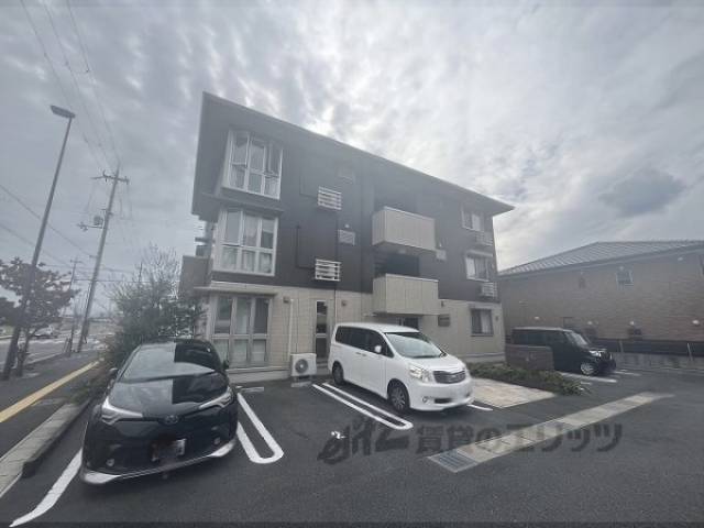 リヴァージュ外観写真2