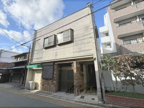 161885の外観写真