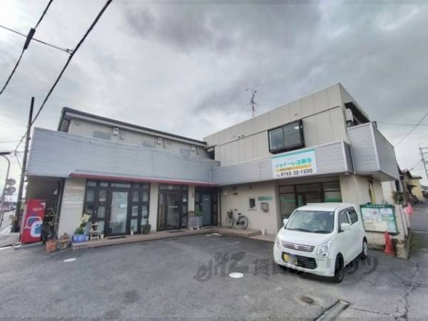 162004の外観写真