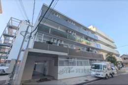 ＳＡＮＴＯ　ＬＡＬＵＺ　ＣＨＯＤＯ外観写真