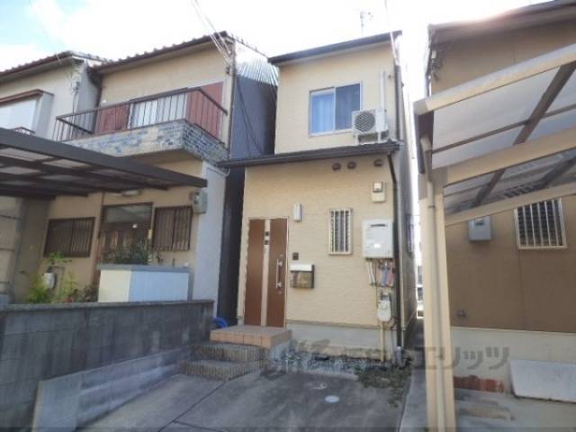 貸家外観写真1