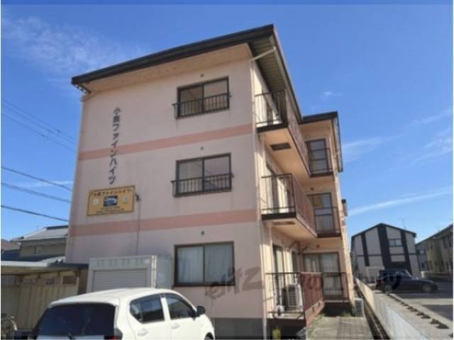 小泉ファインハイツ外観写真1
