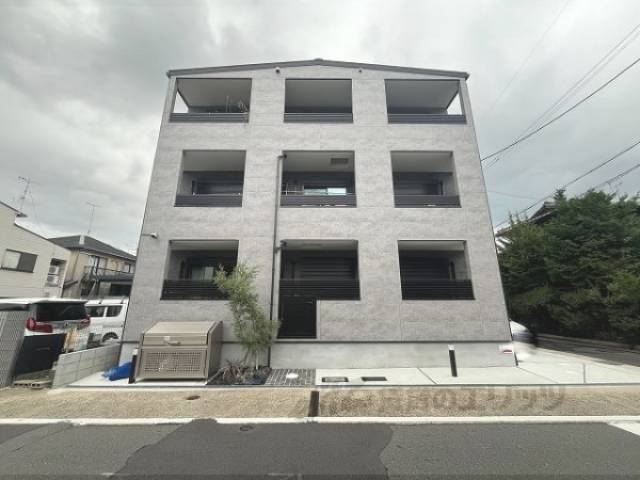 Ｇｒａｃｉａｓ　Ｃｏｕｒｔ山科ミュー外観写真2