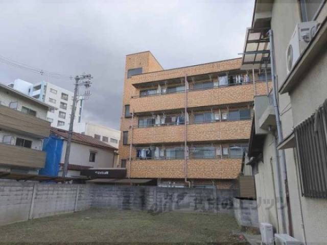 ベルハイム小阪外観写真3