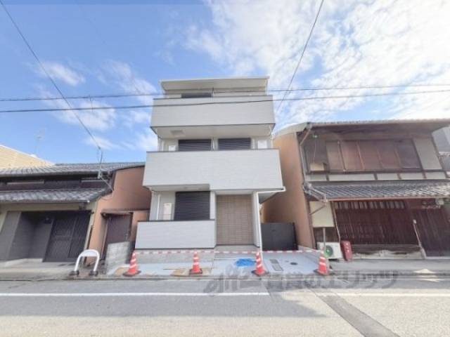 セリリアコンフォート伏見外観写真2