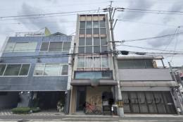 萬九ビル外観写真