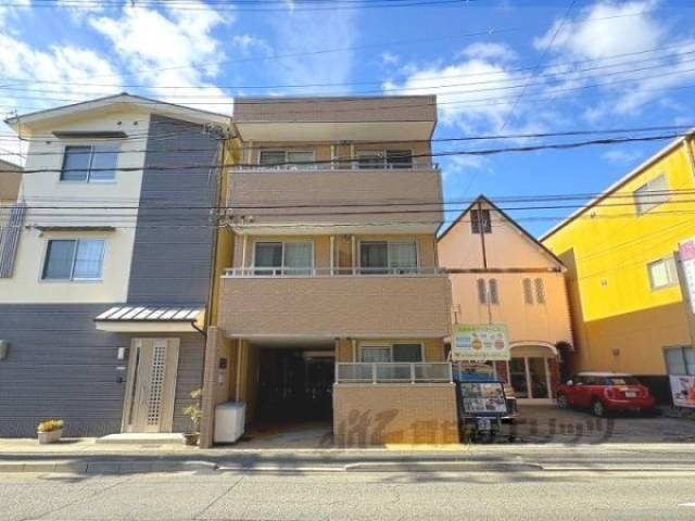 サンクスパレ千代原外観写真1