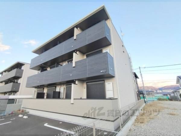 162820の外観写真