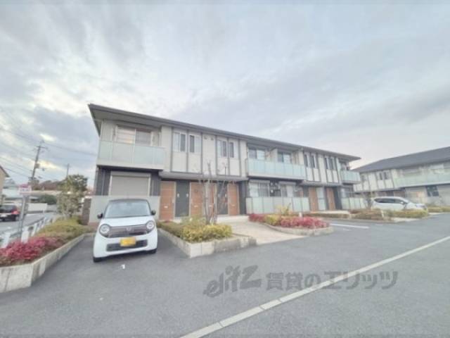 Ｓｅｒｅｎａ　Ｖｉｌｌａ　ＳＫ１外観写真1