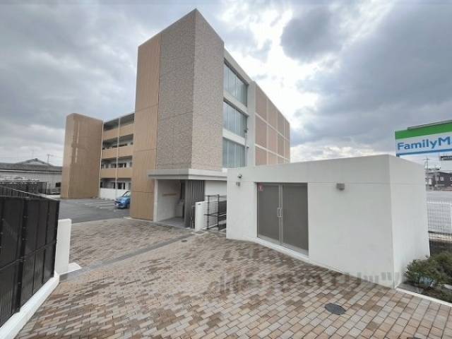 ＯＣ　ＲＥＳＩＤＥＮＣＥ　Ｒ　ＯＪＩ外観写真1