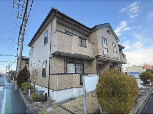 プチ　シャトーＤ外観写真1