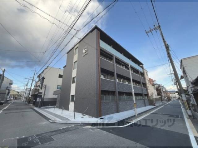 グラカン冷泉町外観写真1