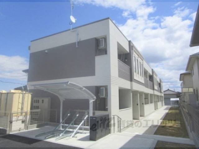 シャインパレス外観写真1