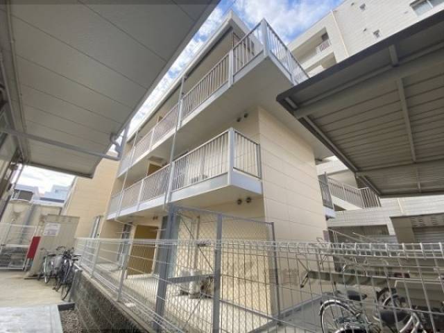 レオパレスセジュール新保外観写真3