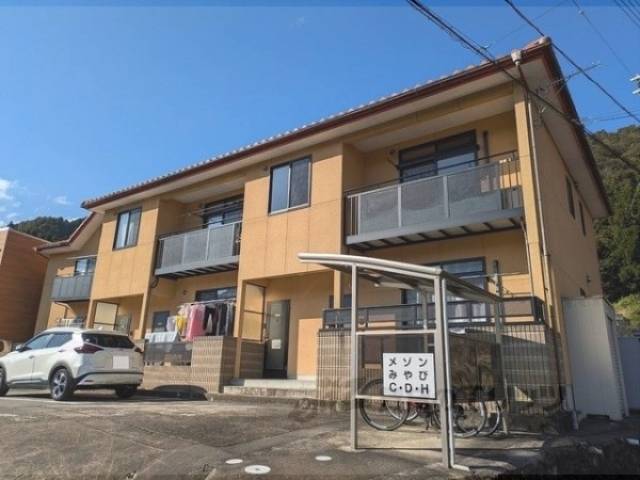 メゾンみやびC外観写真1