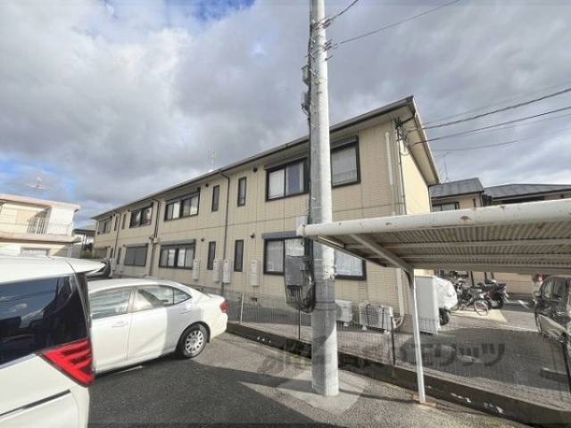 プレミール當麻外観写真1