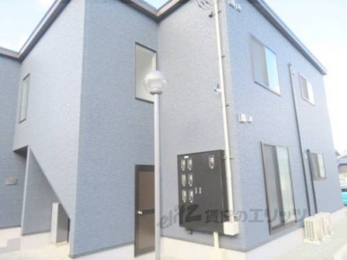 福知山駅より徒歩35分 築1年3ヶ月 2階建の賃貸物件