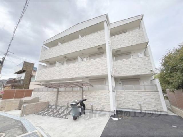 クリエオーレ私市山手外観写真2