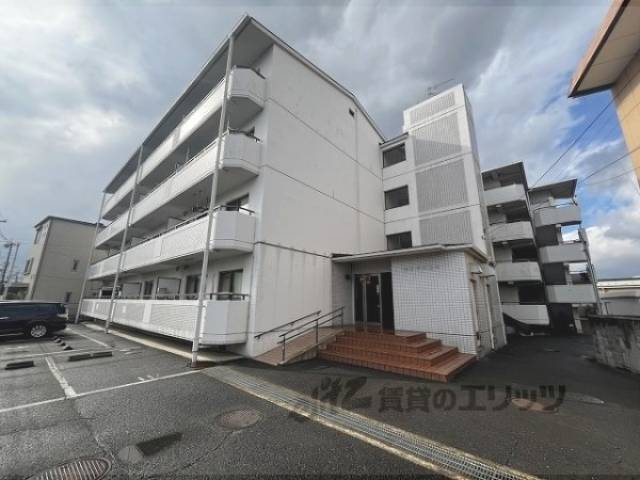 ランプリ築山外観写真1