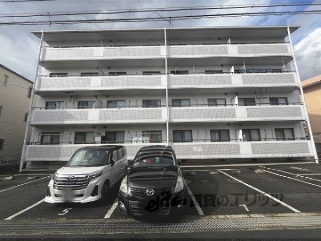ランプリ築山外観写真3