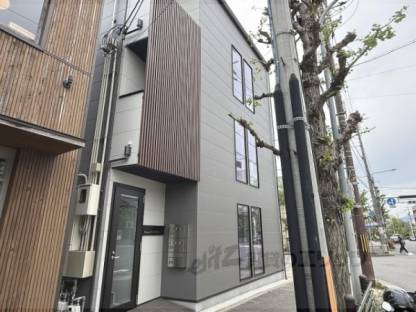 Ｖｉｖａｃｅ岡崎（ヴィバーチェ）外観写真2