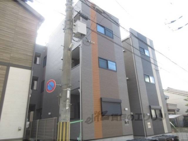 ポルティエ太秦外観写真2