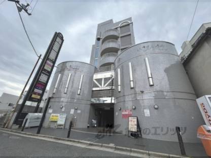 ベルサイユ奈良（テナント）外観写真1