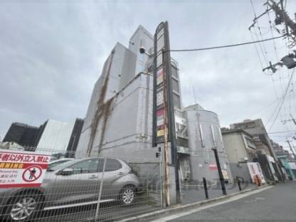 ベルサイユ奈良（テナント）外観写真2