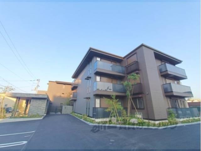 Ｐａｌａｉｓ　Ｐｏｉｒｅ　Ｂ棟外観写真3