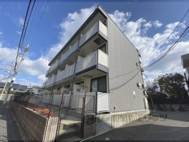 レオパレスエーデル菱屋西外観写真1