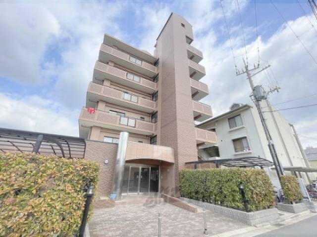 Ｇｒａｎｄ　Ｃｈａｒｉｏｔ外観写真3