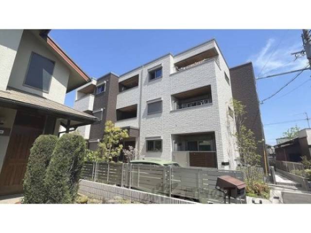 カーサ　ジリオ外観写真3