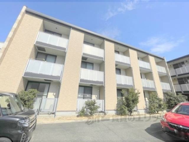 レオパレス島之内外観写真2