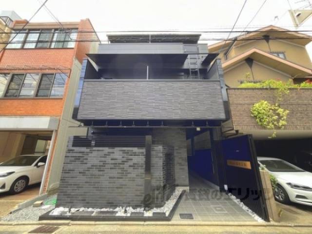 Ｍｉｒｅｉ烏丸五条外観写真1