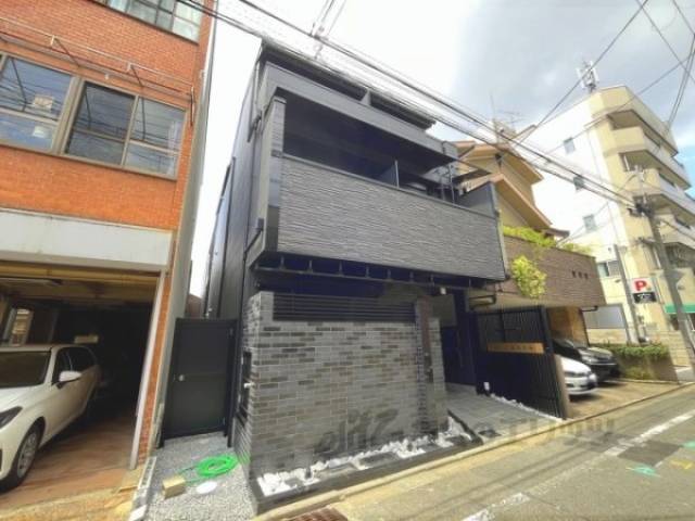 Ｍｉｒｅｉ烏丸五条外観写真2