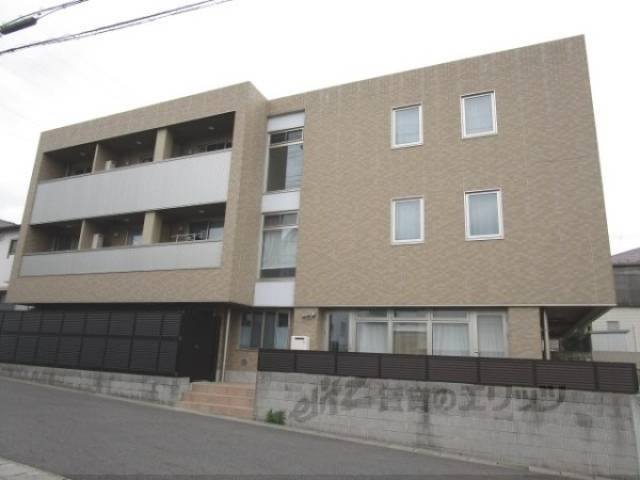 バックス大津雄琴レイクヒルズ外観写真1