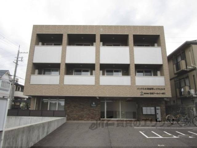 バックス大津雄琴レイクヒルズ外観写真2