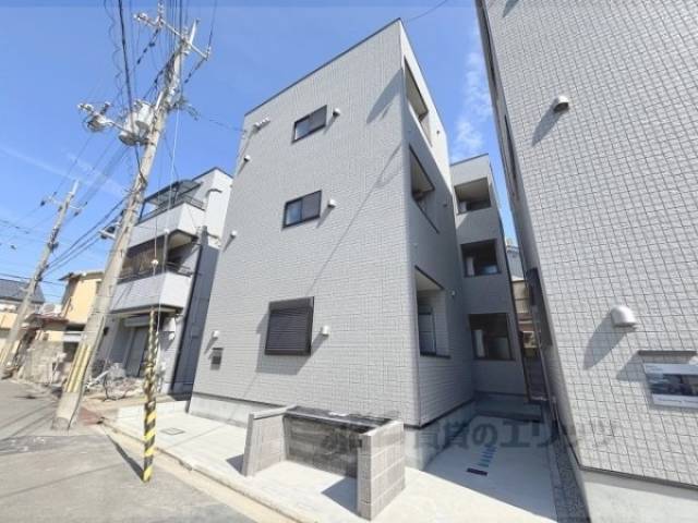 ハーモニーテラス深草仙石屋敷町２外観写真1