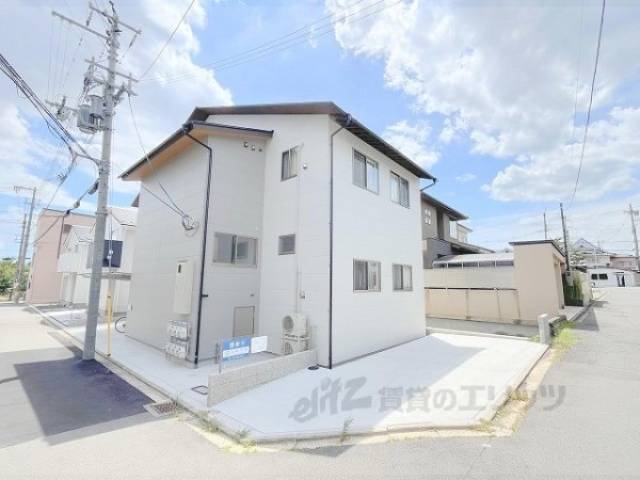 ハウスゼン等持院外観写真2