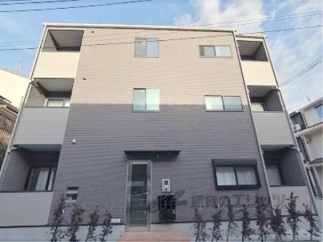 ルピナス西大路外観写真1