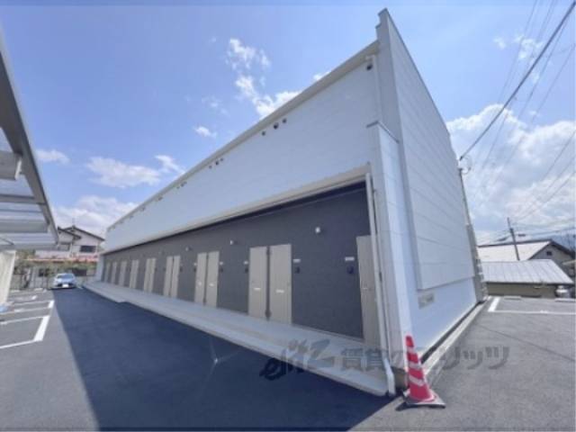 ラトゥール平津外観写真2